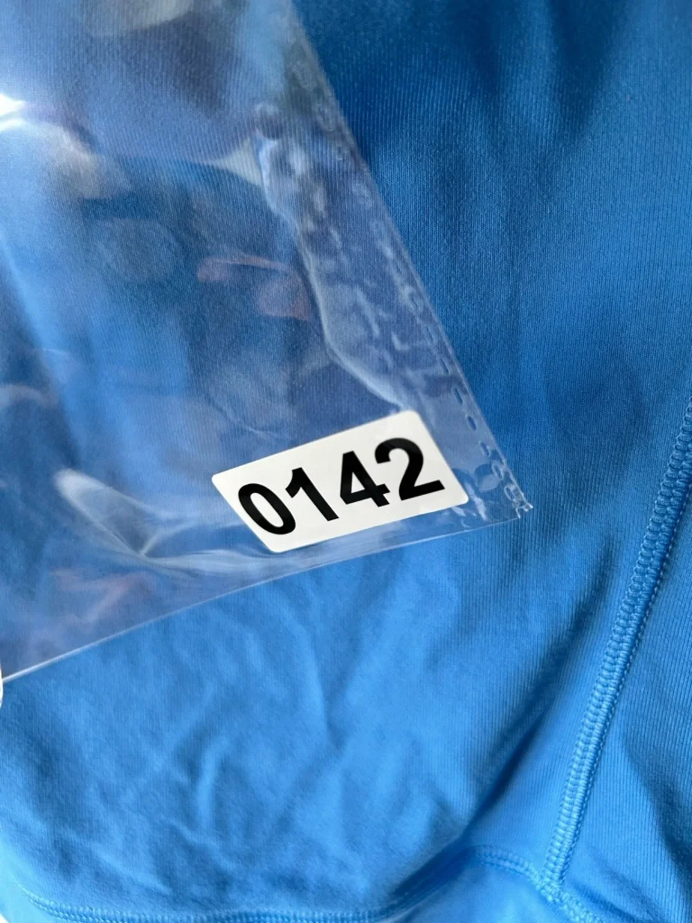 lululemon athletica long-sleeve half-zip top in bright blue - Picture 10 of 10